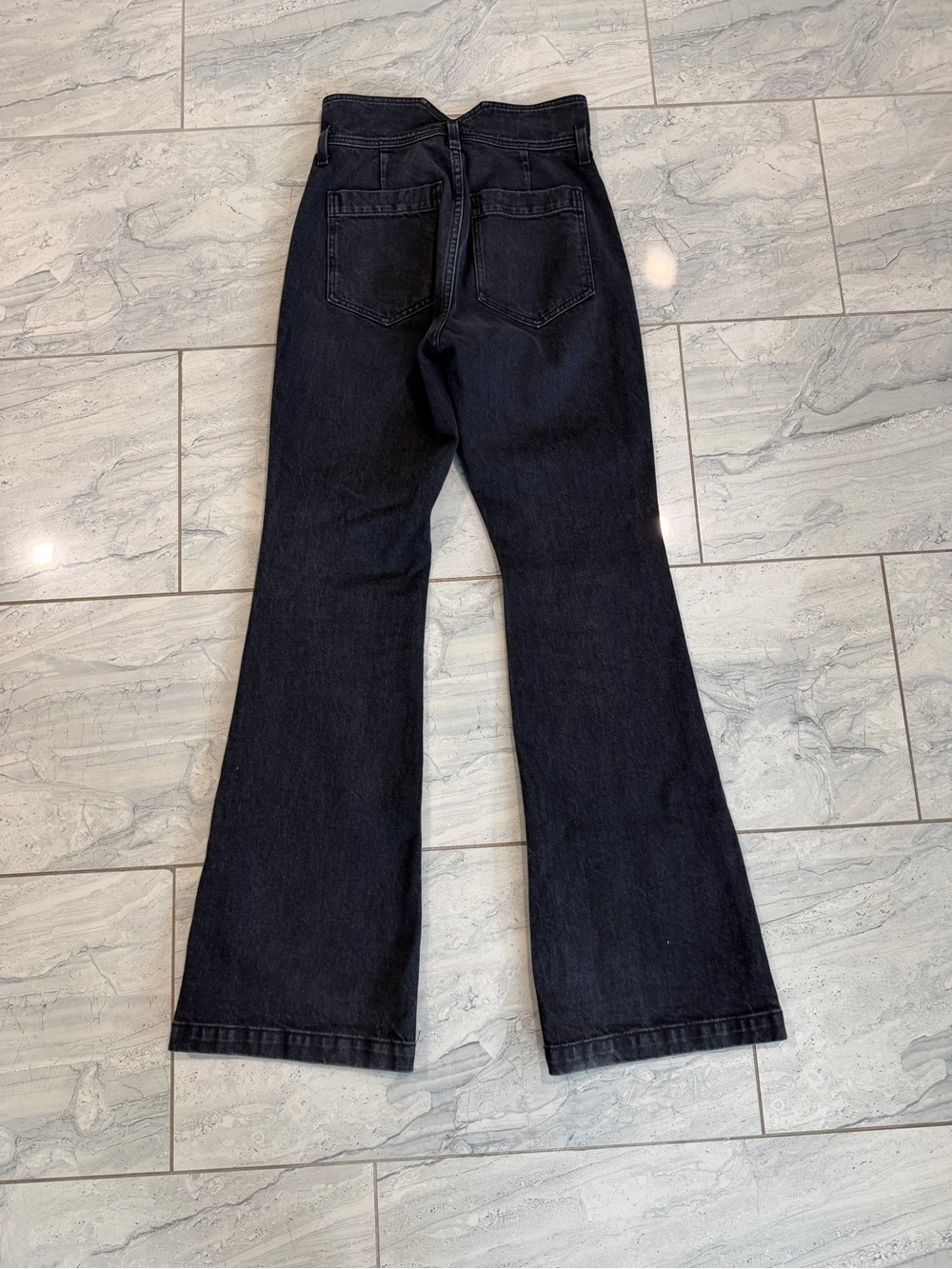 Citizens Of Humanity Charcoal Flare Jeans - High Waist Wide Leg - Picture 3 of 6